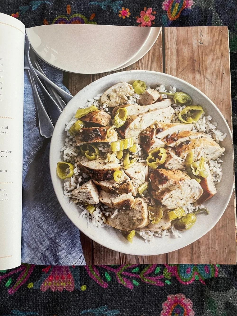 Come On Over! Cookbook - Elizabeth Heiskell